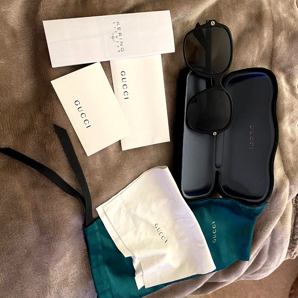 Gucci Sensual Romantic Sunglasses